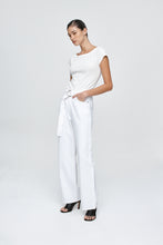 Load image into Gallery viewer, Belted Wide Leg Jean - Blanc-MARLE-P&amp;K The General Store
