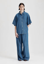 Load image into Gallery viewer, Womens Boyfriend shirt - Chambray-COMMONERS-P&amp;K The General Store
