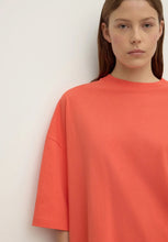 Load image into Gallery viewer, Max Cotton Oversized Tee - Dahlia-ASSEMBLY LABEL-P&amp;K The General Store
