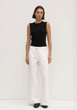 Load image into Gallery viewer, Bobbie Twill Midrise Pant - Vintage White-ASSEMBLY LABEL-P&amp;K The General Store
