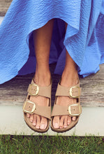 Load image into Gallery viewer, Arizona Big Buckle Regular - Sandcastle-BIRKENSTOCK-P&amp;K The General Store
