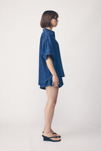 Load image into Gallery viewer, Women's Boyfriend Shirt - Dark Chambray-COMMONERS-P&amp;K The General Store
