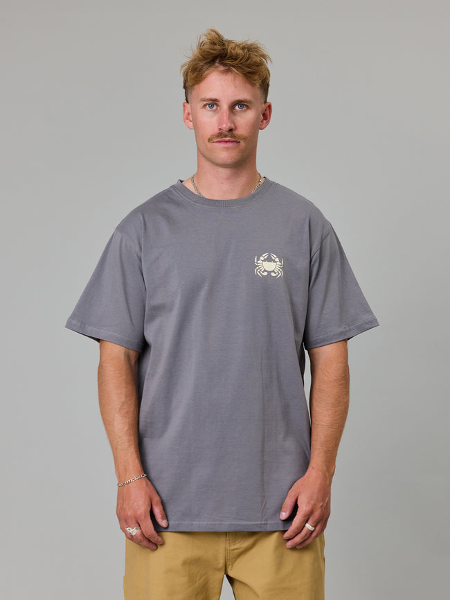 Paddle Crab Sea Tee - Charcoal-Just Another Fisherman-P&amp;K The General Store