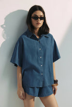 Load image into Gallery viewer, Womens Boyfriend shirt - Chambray-COMMONERS-P&amp;K The General Store

