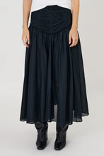 Load image into Gallery viewer, Monte Skirt - Black

