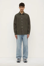 Load image into Gallery viewer, Everday Mens Linen LS Shirt - Sorrel-ASSEMBLY LABEL-P&amp;K The General Store
