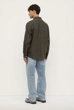 Load image into Gallery viewer, Everday Mens Linen LS Shirt - Sorrel-ASSEMBLY LABEL-P&amp;K The General Store
