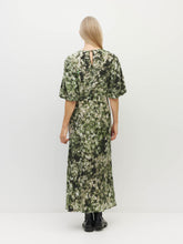 Load image into Gallery viewer, Arabella Dress - Gypsy Flora Crepe - Seagrass-JULIETTE HOGAN-P&amp;K The General Store
