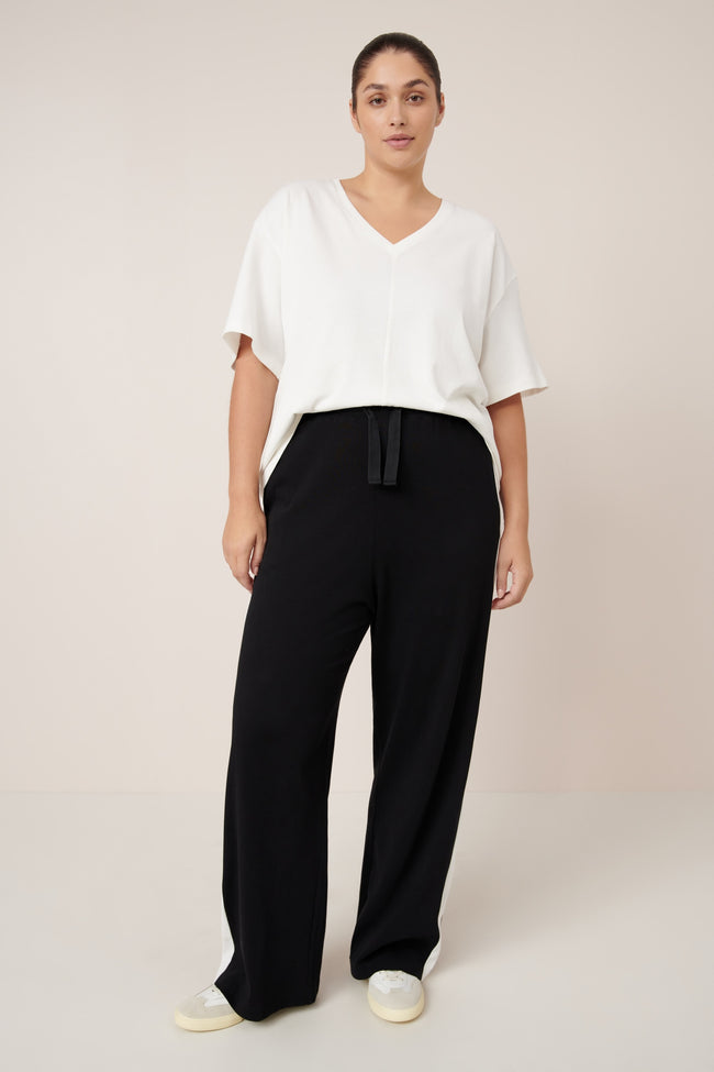 Unity Tee - Off White-KOWTOW-P&amp;K The General Store
