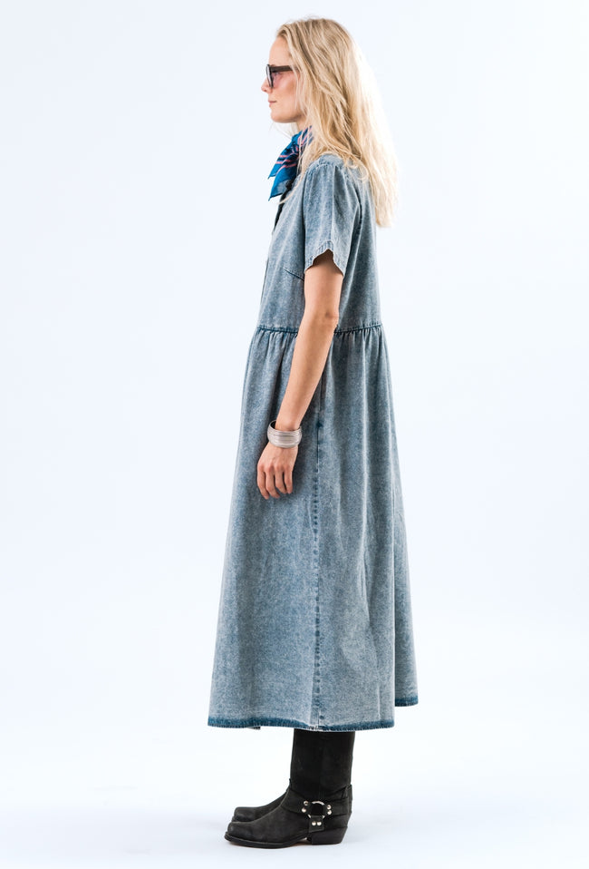 Aliya Maxi L/S Dress - Washed Demin-LOLLYS LAUNDRY-P&amp;K The General Store