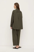 Load image into Gallery viewer, Marigold Poplin Shirt - Moss-ASSEMBLY LABEL-P&amp;K The General Store
