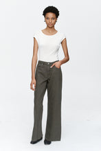 Load image into Gallery viewer, Wide Leg Jean - Rosemary-MARLE-P&amp;K The General Store
