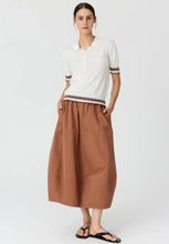 Load image into Gallery viewer, Dahlia Knit Polo - White/Toffee
