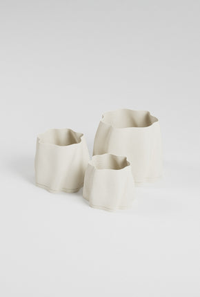 Lulu Planter - With Tray - Eggshell - Small-SPECIAL STUDIOS-P&amp;K The General Store