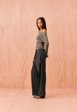 Load image into Gallery viewer, Emma L/S Knit - Moss

