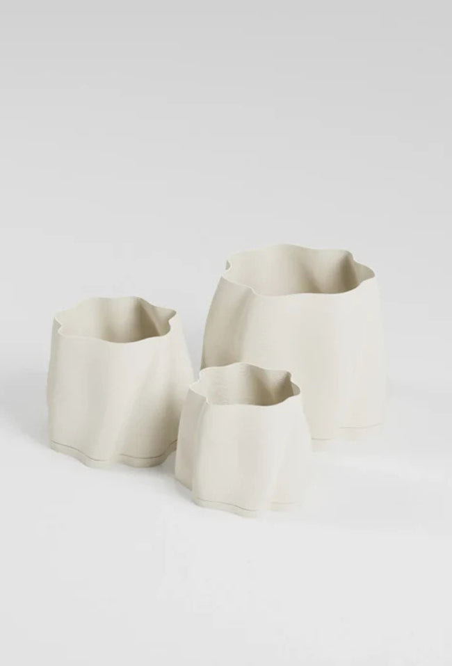 Lulu Planter Medium - With Tray - Eggshell-SPECIAL STUDIOS-P&amp;K The General Store