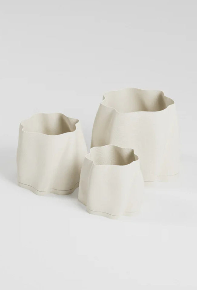 Lulu Planter - With Tray - Eggshell - Medium-SPECIAL STUDIOS-P&amp;K The General Store