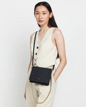 Load image into Gallery viewer, Fox Crossbody Bag - Black Bubble-SABEN-P&amp;K The General Store
