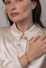 Load image into Gallery viewer, Eliza Bracelet - 22K Gold Vermeil-ZOE &amp; MORGAN-P&amp;K The General Store
