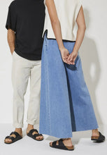 Load image into Gallery viewer, Arizona Smooth Leather (Regular) - Black-BIRKENSTOCK-P&amp;K The General Store
