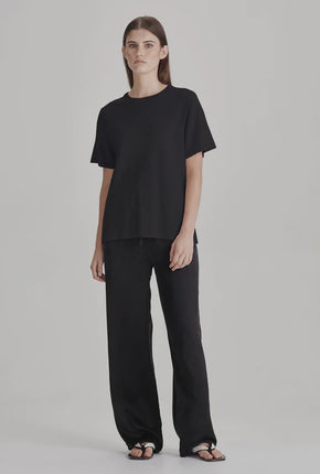 Womens Light Linen/Cotton T Shirt - Black-COMMONERS-P&amp;K The General Store
