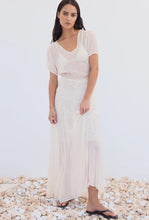 Load image into Gallery viewer, Square Toe Thong - Pepper-LA TRIBE-P&amp;K The General Store
