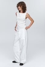 Load image into Gallery viewer, Jill Singlet - Ivory-MARLE-P&amp;K The General Store
