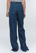 Load image into Gallery viewer, Relaxed Curved Jean - Washed Indigo-MARLE-P&amp;K The General Store
