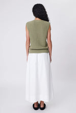 Load image into Gallery viewer, Evergreen Knit Vest - Laurel-MARLOW-P&amp;K The General Store
