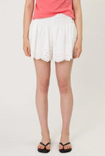 Load image into Gallery viewer, Bella Shorts - Cloud-REMAIN-P&amp;K The General Store

