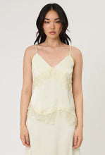 Load image into Gallery viewer, Rue Cami - Cloud-REMAIN-P&amp;K The General Store
