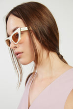 Load image into Gallery viewer, Sunglasses - Peyton Off-White-SABEN-P&amp;K The General Store
