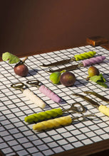 Load image into Gallery viewer, Julia Cheese Knife - Orchid

