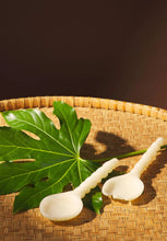 Load image into Gallery viewer, Rose Salad Servers - Pearl
